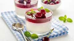 Il dessert italiano più semplice: la panna cotta